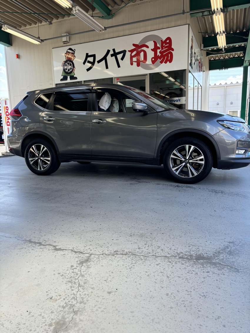 エクストレイル×CL1 SUV｜タイヤ市場千葉ニュータウン店｜タイヤ・スタッドレス・オールシーズンが安いタイヤ専門店